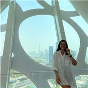 Laureta in scienze biologiche, laureanda in biologia sperimentale e applicata, offre lezioni di biologia, chimica, scienze e matematica